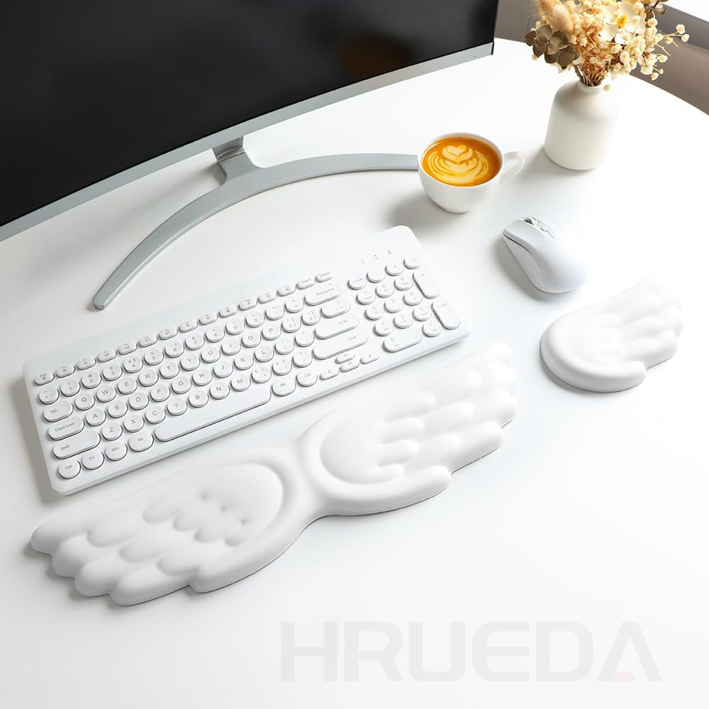 لوحة المفاتيح الميكانيكية الما - مراجعة Keyboard Wrist Pad Leather وسعره