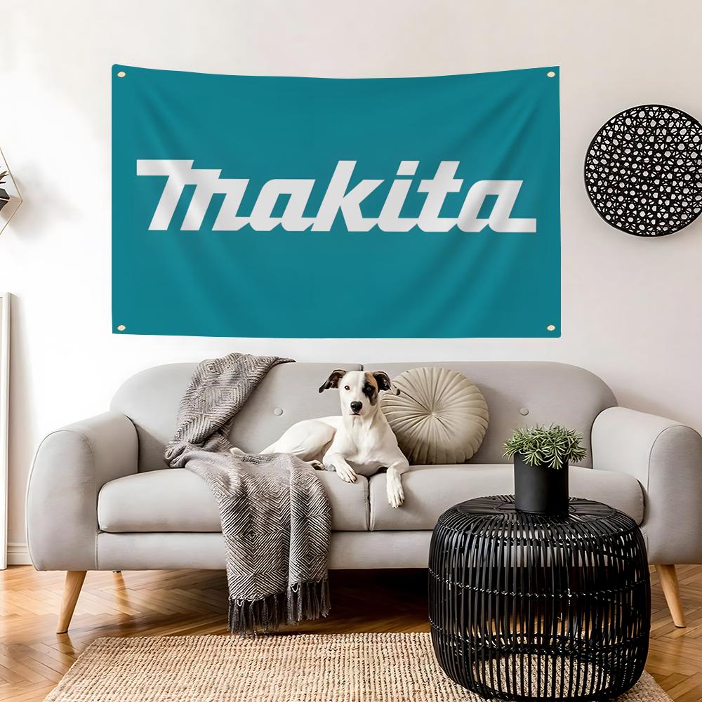 أعلام بشعار أدوات M-Makitas لل - مراجعة Tech Room Accessories وسعره