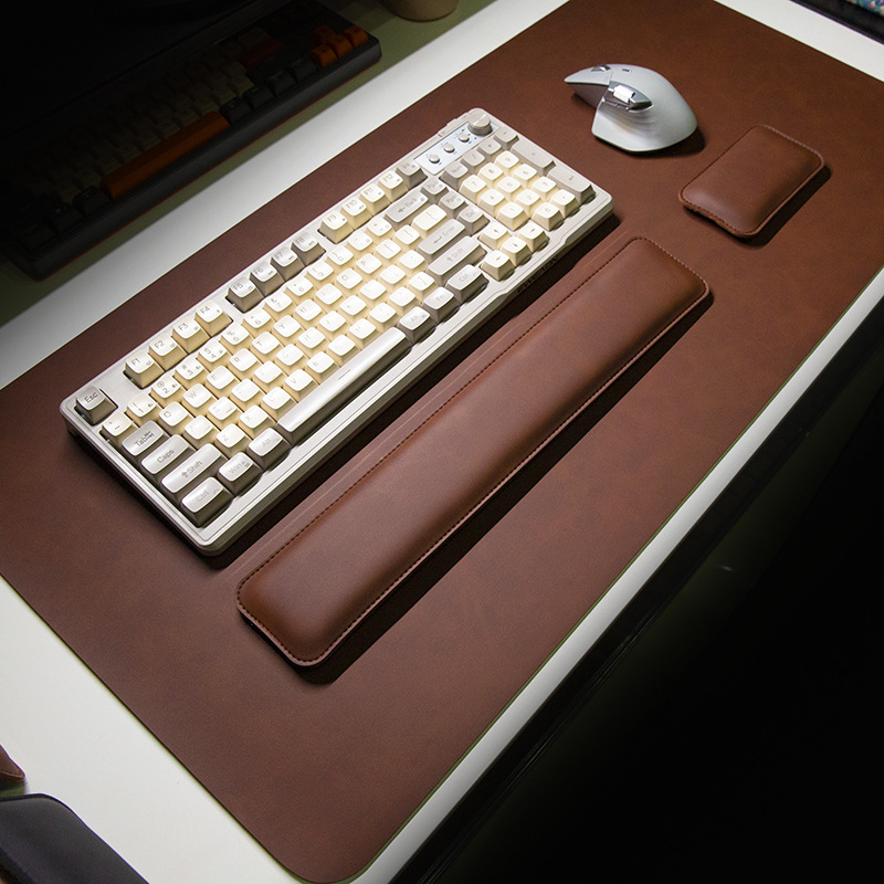 سجادة مكتب مقاومة للماء من الب - مراجعة Keyboard Wrist Pad Leather وسعره